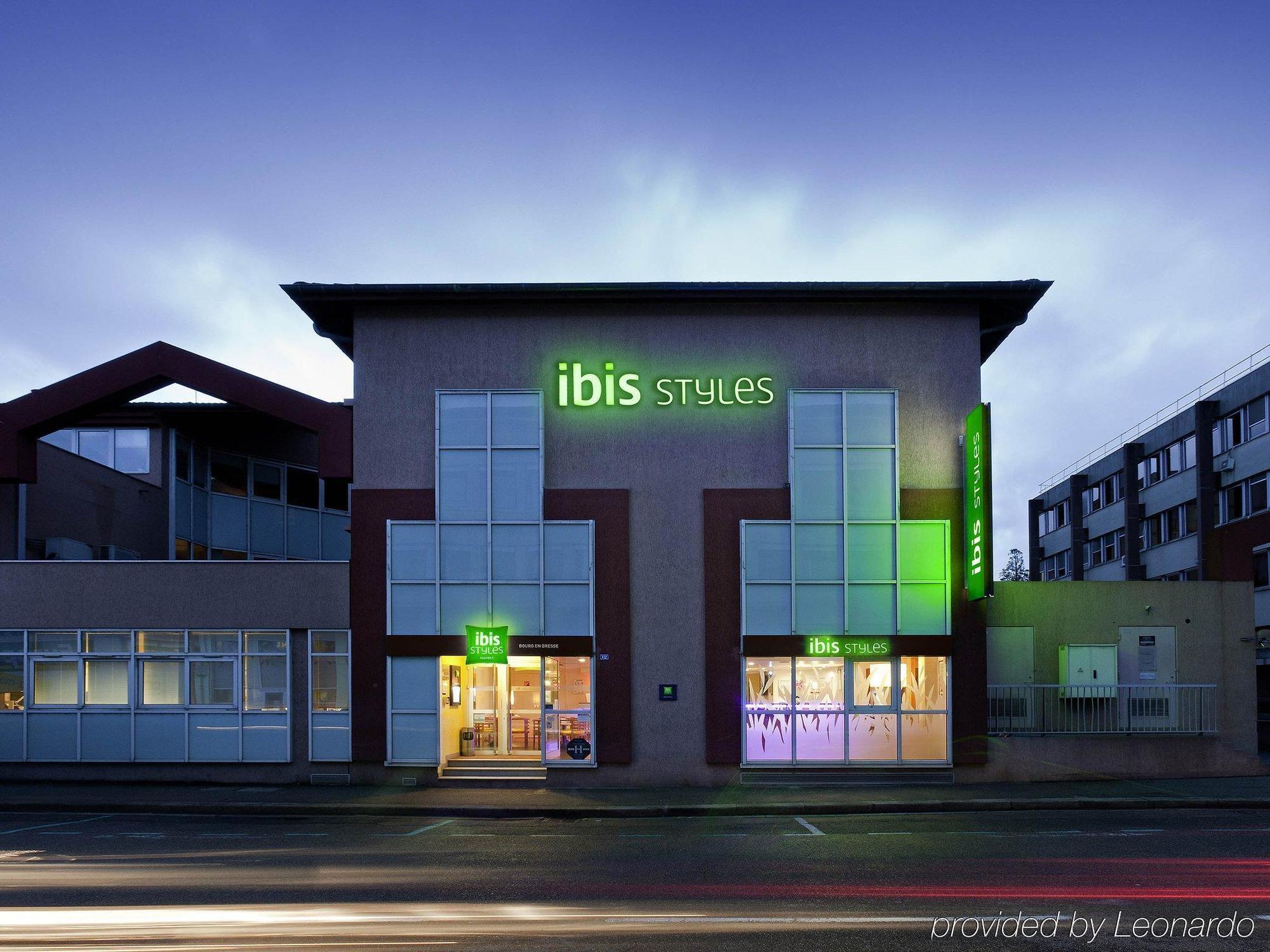 Hotel Ibis Styles Bourg En Bresse Exterior foto