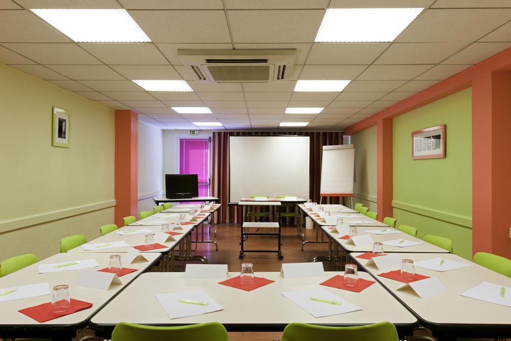 Hotel Ibis Styles Bourg En Bresse Negocio foto