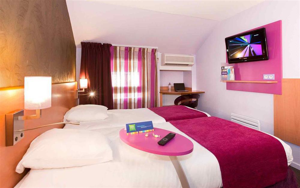 Hotel Ibis Styles Bourg En Bresse Habitación foto