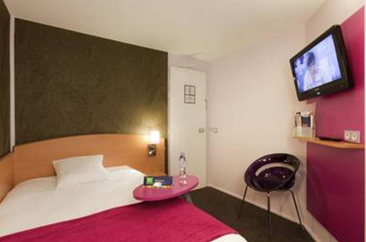 Hotel Ibis Styles Bourg En Bresse Habitación foto